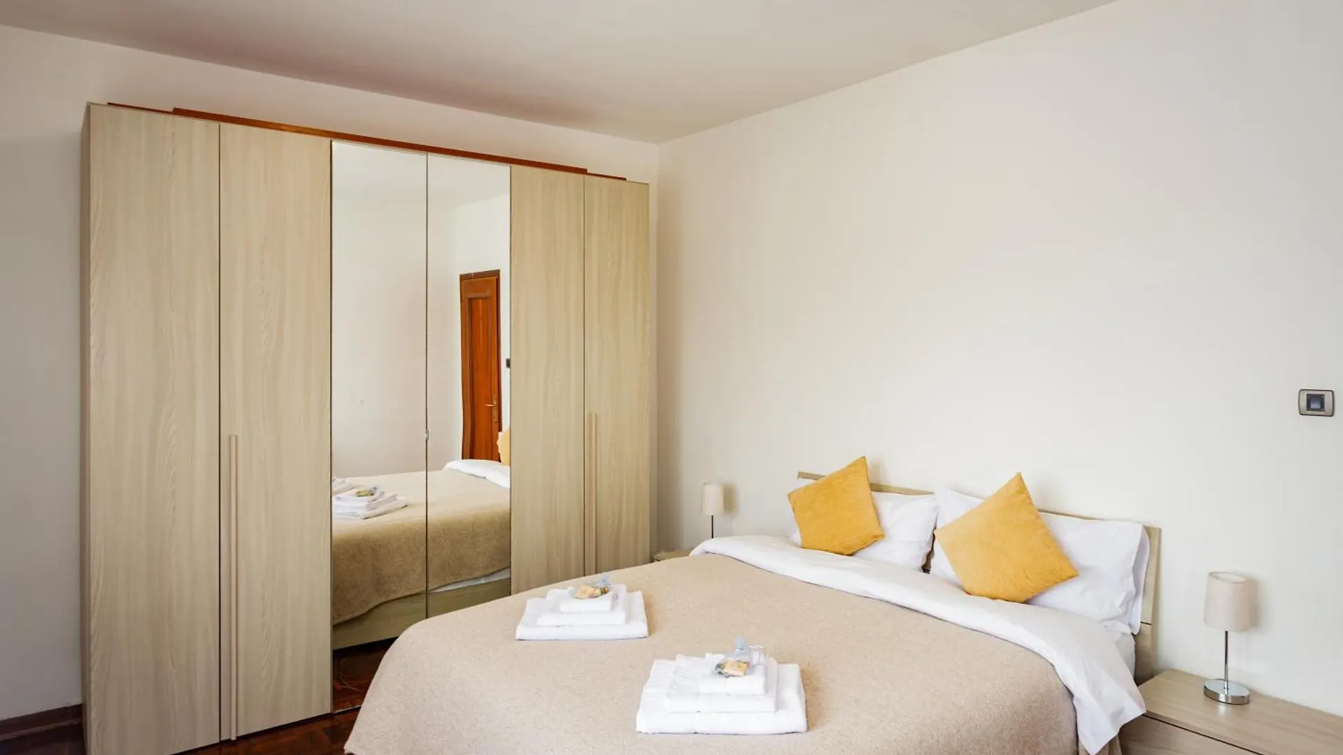 Liviana Apartment Venedik İtalya