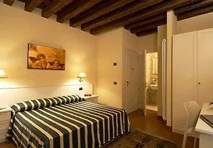  Konukevi Venice Resorts Guest House